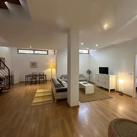 شقة Sunny House - Casa Escapada