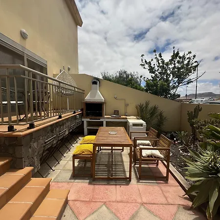 Sunny House - Casa Escapada Daire